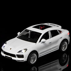Diecast Model Porsche Cayenne 1/24 | نموذج داي كاست بورشه كايين 1:24