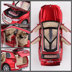 Diecast Model BMW X7 SUV 1/24 | نموذج داي كاست بي إم دبليو X7 SUV مقياس 1:24