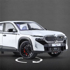Diecast Model BMW XM Off Road 1/24 | نموذج داي كاست بي إم دبليو XM أوف رود مقياس 1:24