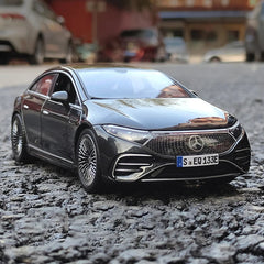 Mercedes-Benz EQS 1:27 | مرسيدس-بنز EQS مقياس 1:27