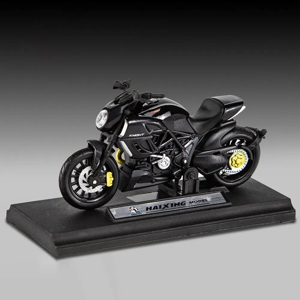 Diecast Model Ducati Diavel 1/12 | نموذج داي كاست دوكاتي ديابل بمقياس 1:12