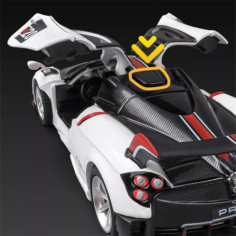 Diecast Model Officially Licensed Pagani Huayra BC 1/32 | نموذج داي كاست مرخّص رسميًا باغاني هوايرا BC بمقياس 1:32