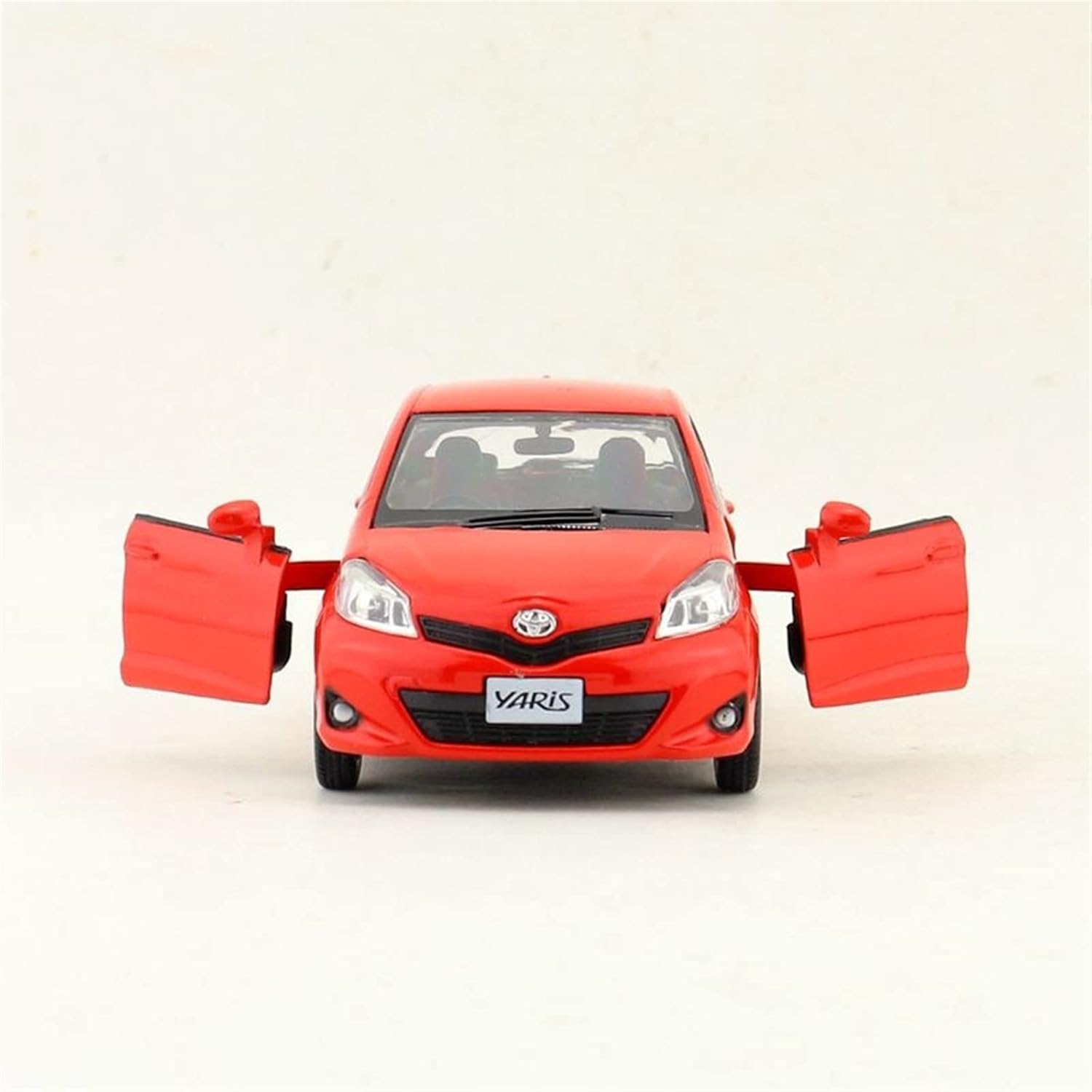 1:36 Toyota Yaris Dicast Model Car | نموذج داي كاست تويوتا ياريس مقياس 1:36