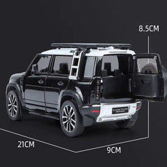 Diecast Model Land Rover Defender SUV 1/24 | نموذج داي كاست لاند روفر ديفندر SUV مقياس 1:24