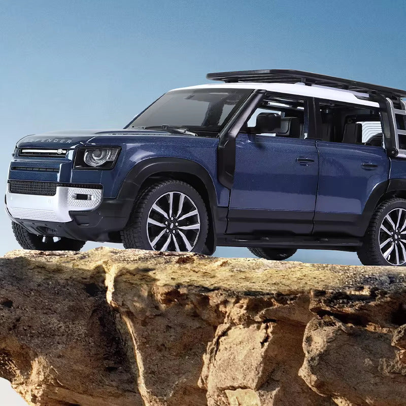 Diecast Model Land Rover Defender SUV 1/24 | نموذج داي كاست لاند روفر ديفندر SUV مقياس 1:24