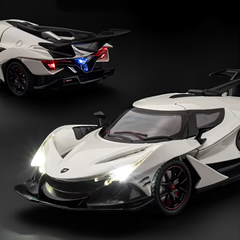 Diecast Model Apollo IE 1/24 | نموذج داي كاست أبولو IE بمقياس 1:24