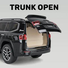 Diecast Model RC Key Land Cruiser LC300 1/24 | نموذج داي كاست ريموت كنترول تويوتا لاند كروزر LC300 مقياس 1:24