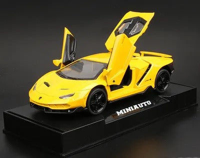 Lamborghini LP 770-4 Diecast Model Car 1:32 | نموذج داي كاست سيارة لامبورغيني LP 770-4 بمقياس 1:32